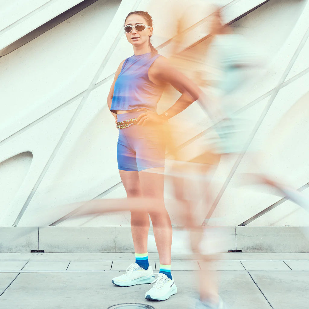 Feetures Elite Light Cushion Quarter Socks