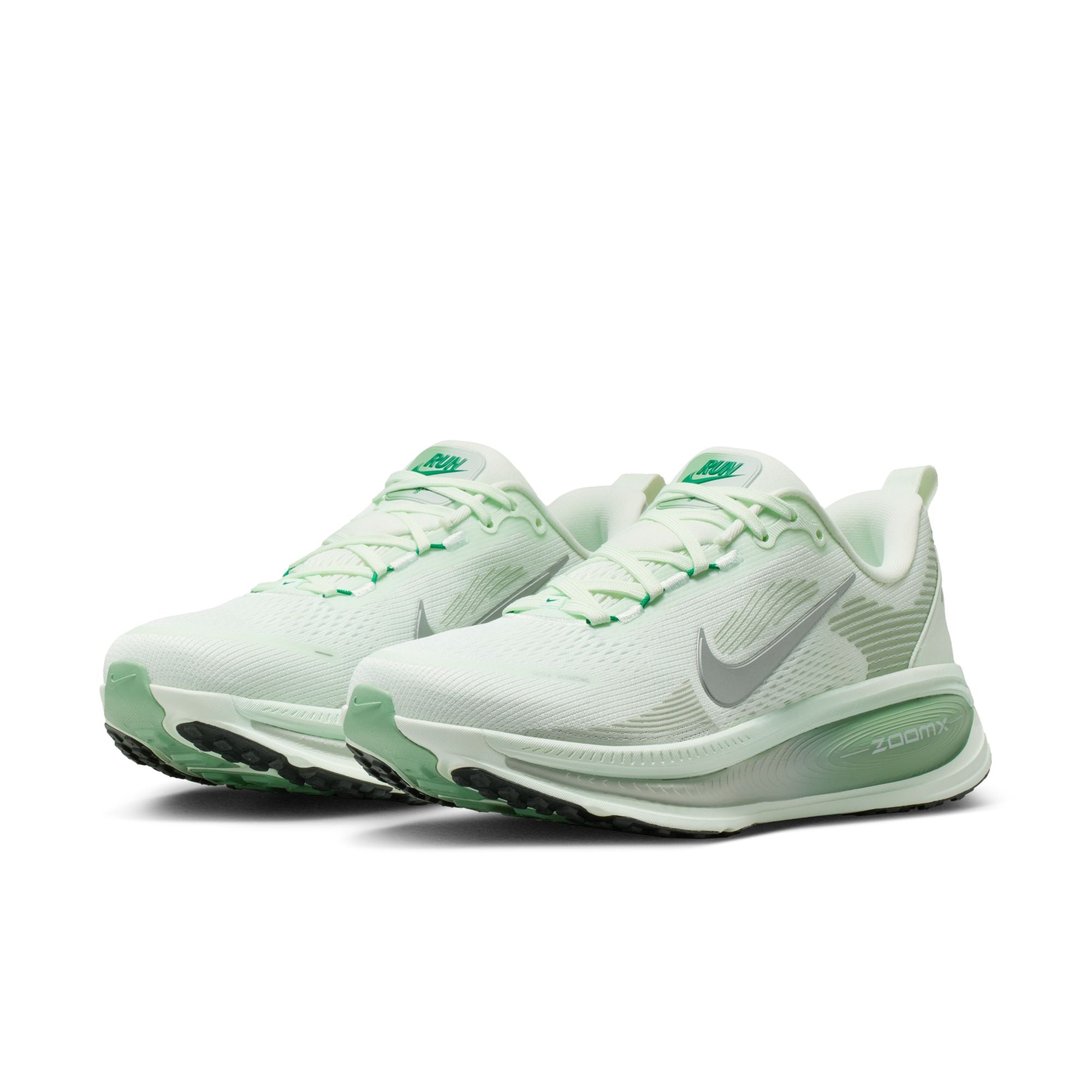 Nike Vomero 18 - Women's