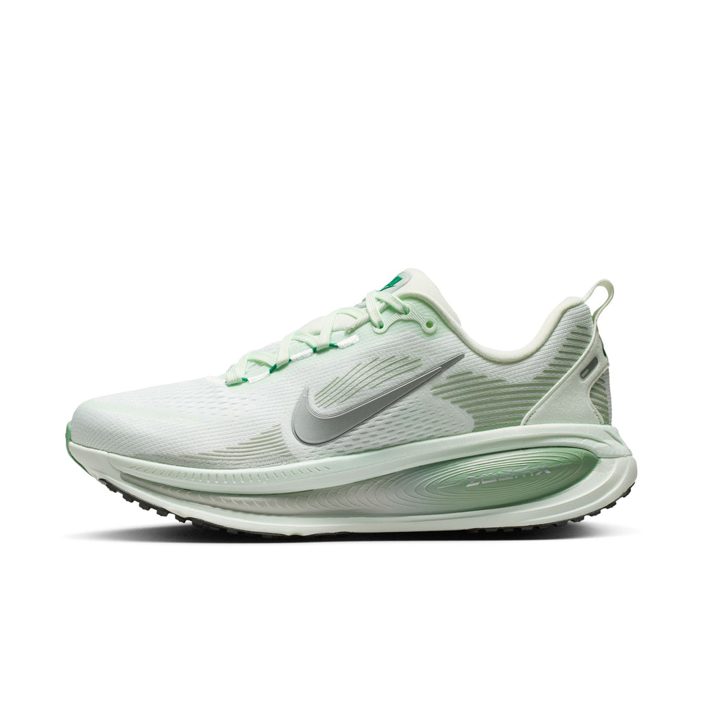 Nike Vomero 18 - Women's