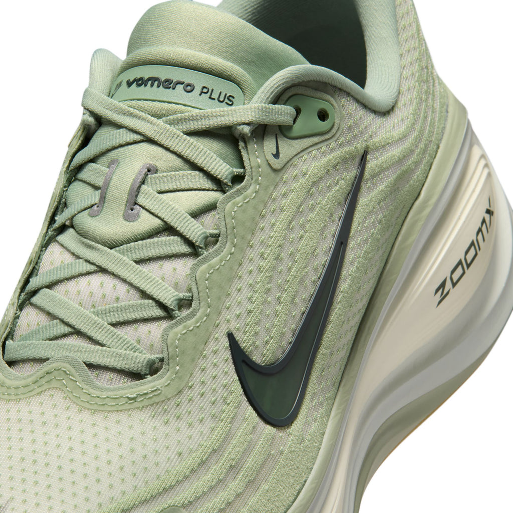 Nike Vomero Plus - Men's