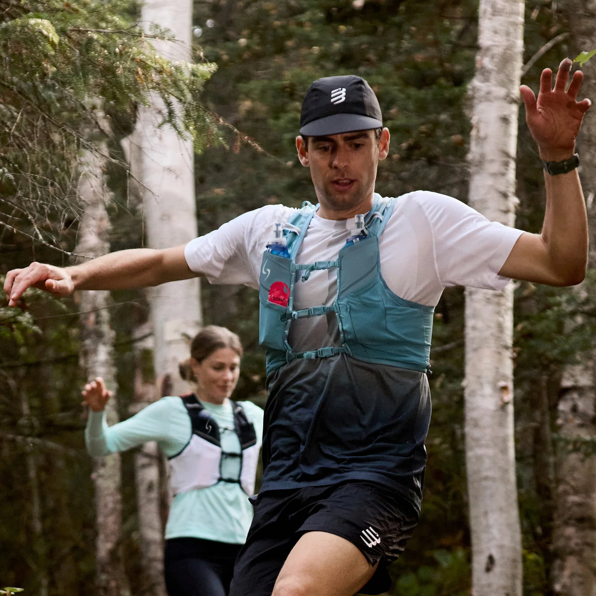 Life Sport Gear 2.5L Torrent Hydration Vest