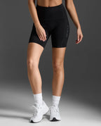 2XU Form Stash Hi-Rise 6" Compression Short - Women's