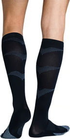 Feetures Graduated Compression Light Cushion